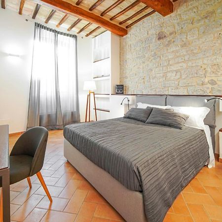 Palazzo Bozzoni Assisi Boutique Apartments Екстер'єр фото